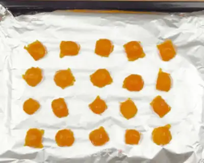 Make A wide moon cake step 3