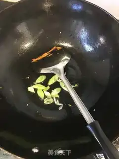 Make Flying noodles step 5