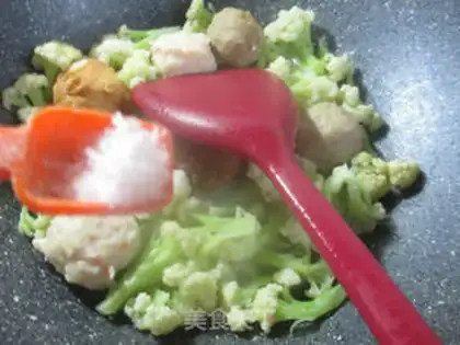 Make Mariko cooks flowers step 4