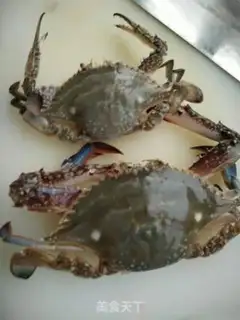 Make Delicious spicy crabs step 0
