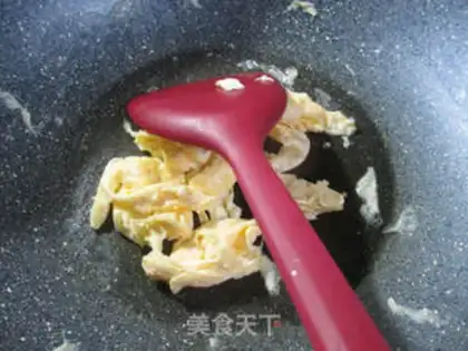 Make ♪ Squeeze the roses and fried broccoli ♪ step 3