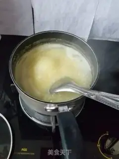 Make Seafood crab porridge step 2