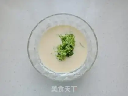 Make A tuna eggcake step 5