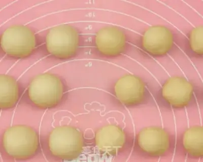 Make A lunar cake step 13