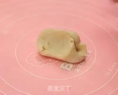 Make A lunar cake step 20
