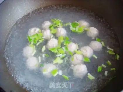 Make Meatball fan soup step 5