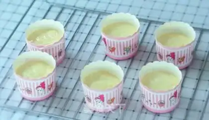 Make Orange fragrance cupcakes step 10