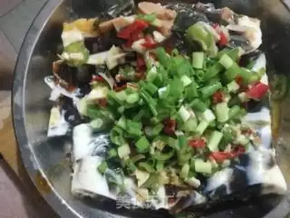 Make Spicy, spicy eggs step 7
