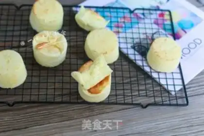 Make Orange fragrance cupcakes step 12