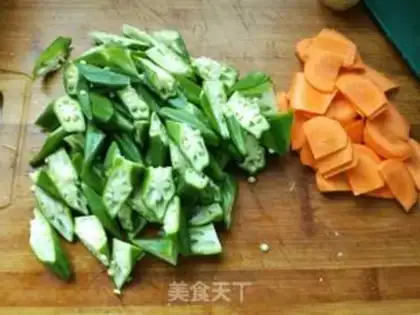 Make Autumn fried meat step 1