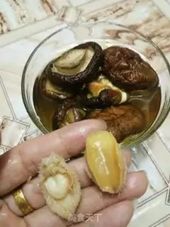 Make A simple chicken stew of abalone step 1