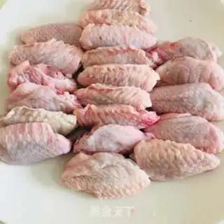 Make The fragrance wings step 0