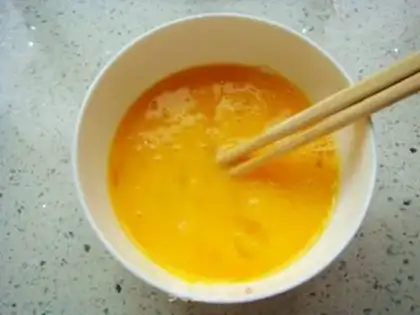 Make Tomato egg noodles step 2