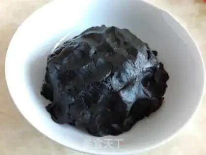 Make Black sesame moon cake step 0