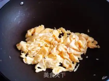 Make Tomato egg noodles step 5