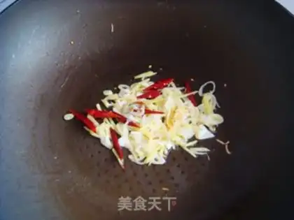Make Tomato egg noodles step 6
