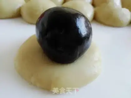 Make Black sesame moon cake step 3