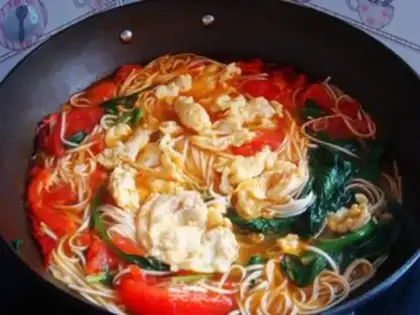 Make Tomato egg noodles step 11