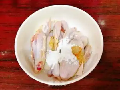 Make Beer chicken wings step 0