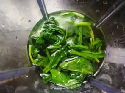 Make Silver buds of jade step 1