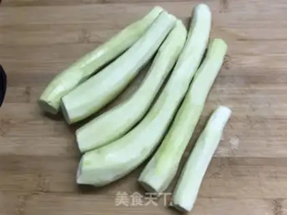 Make The fresh beige, the silk melon step 1