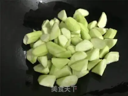 Make The fresh beige, the silk melon step 4