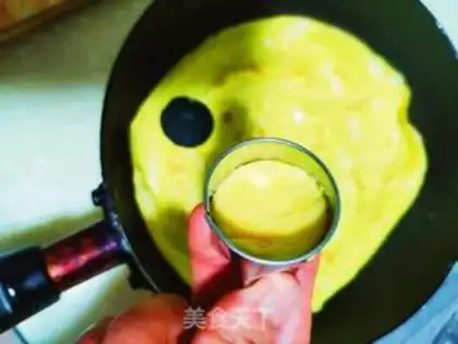 Make Egg Tower step 11