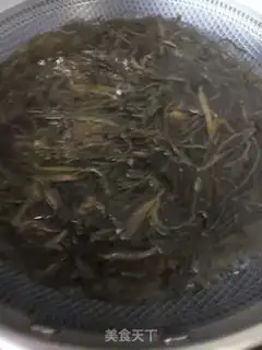 Make Red oil seaweed step 3