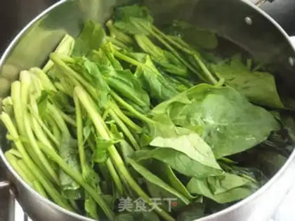 Make Pork egg spinach dumplings step 1