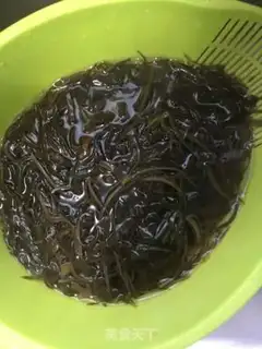 Make Red oil seaweed step 4