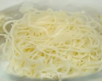 Make Fried noodles step 1