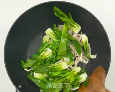 Make Fried noodles step 6