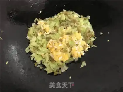 Make Eggs and rice step 4