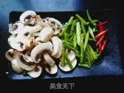 Make Pelican mushrooms step 1