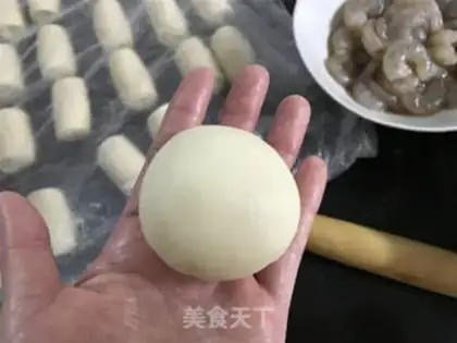 Make Cheese shrimp mooncake step 13