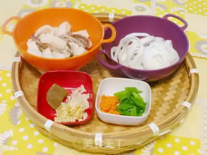 Make Curry squid onions step 1