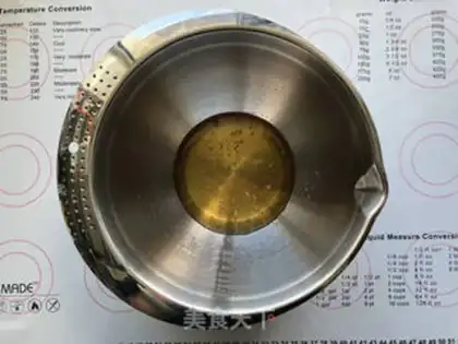 Make Classic lunar cake step 1