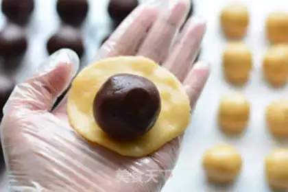 Make Classic lunar cake step 9