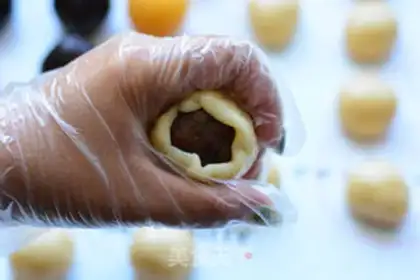 Make Classic lunar cake step 15