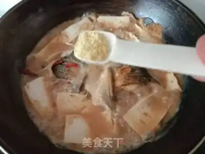 Make Tofu-cooked fish head step 12