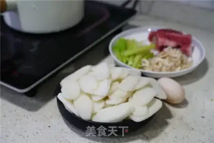 Make Eggsy shrimp soup step 0