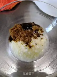 Make Red sugar powder step 2