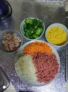 Make Seafood ham and rice step 2