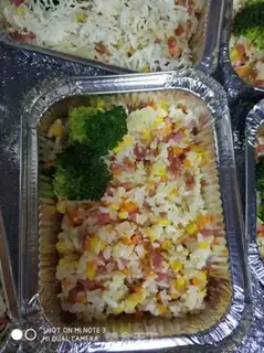 Make Seafood ham and rice step 3