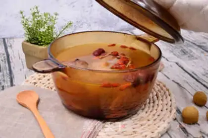 Make Feeding pigeon soup step 4