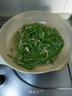 Make Piggy ears and beans step 6