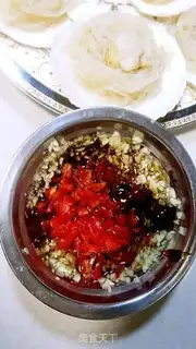 Make Garlic fan sap step 2
