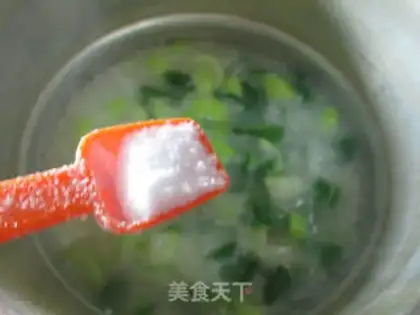 Make Porridge of salted duck egg greens step 6