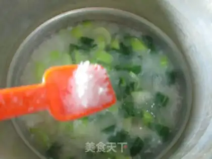Make Porridge of salted duck egg greens step 7