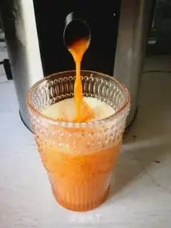 Make Hammelon carrot juice step 3